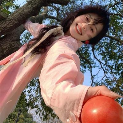 西班牙女佣